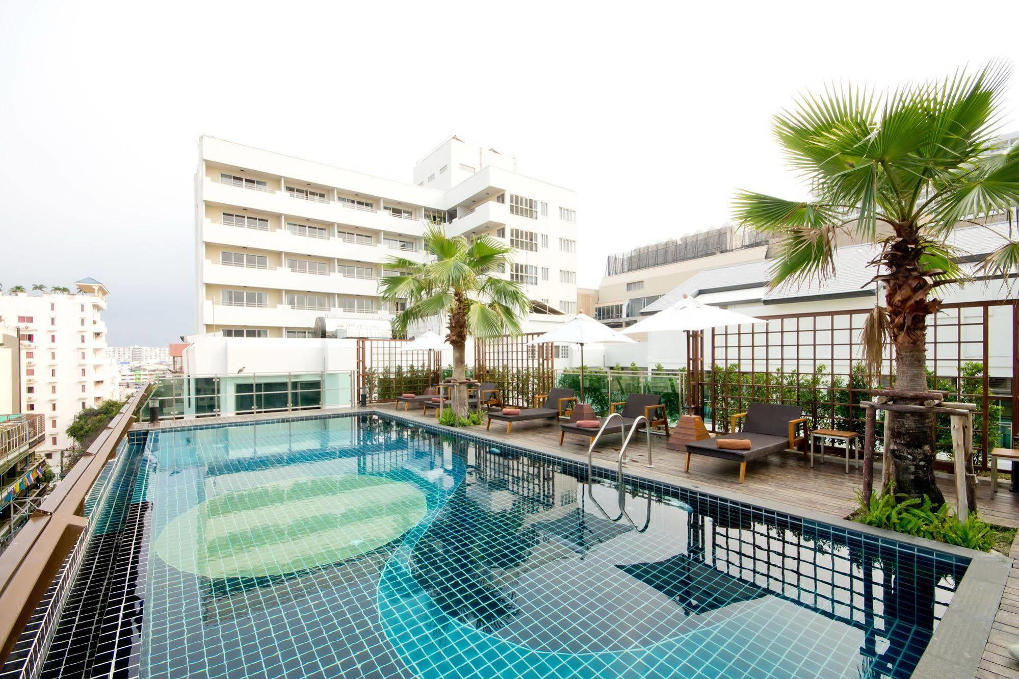 Sunshine Hotel & Residences Pattaya Eksteriør bilde